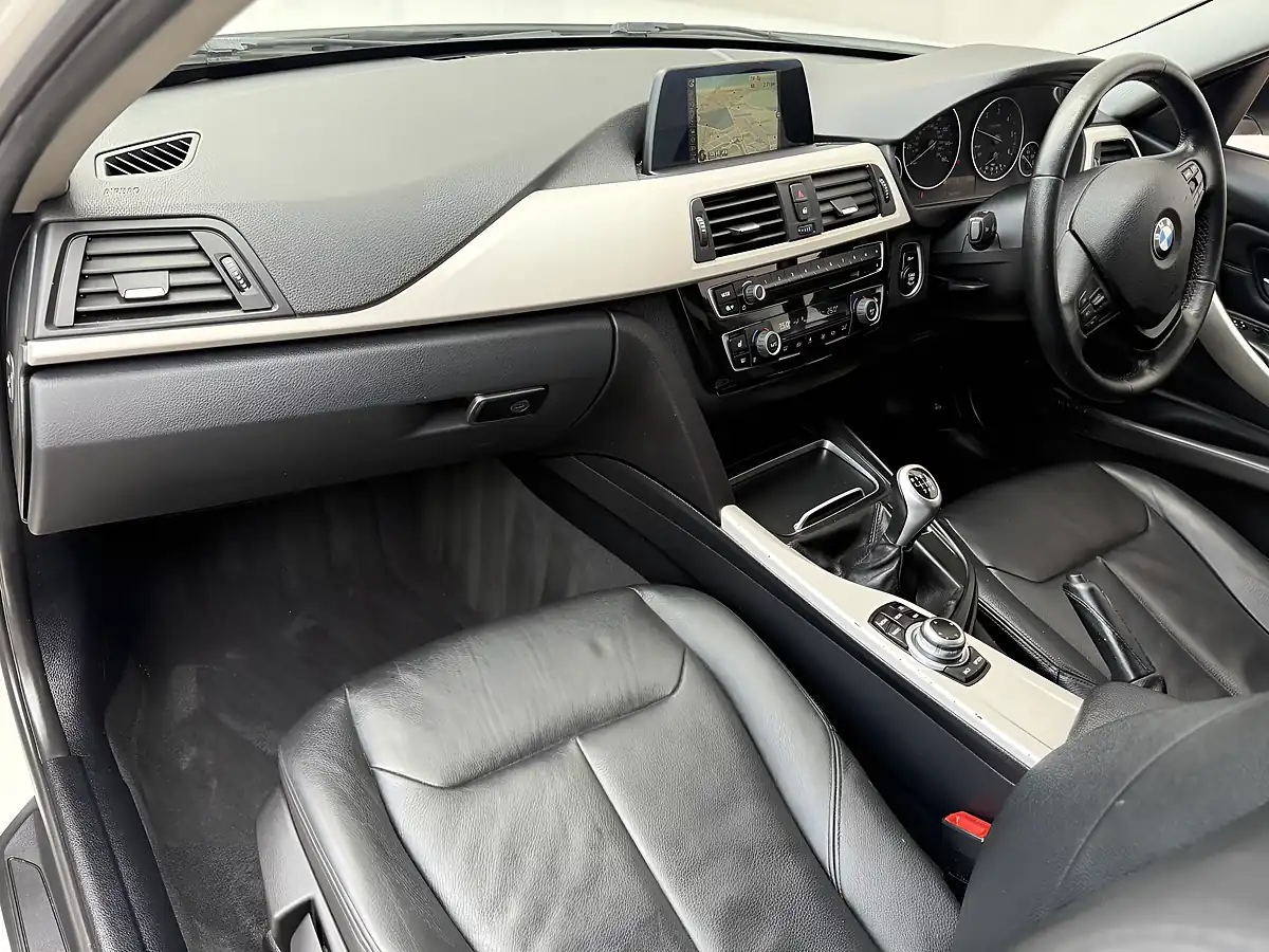Used 2015 BMW 3 Series Ed Plus White - Interior and Exterior details 15