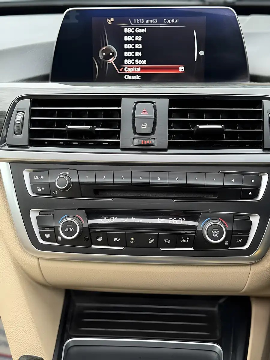 Used 2015 BMW 3 Series Gran Turismo Luxury Blue - Interior and Exterior details 15