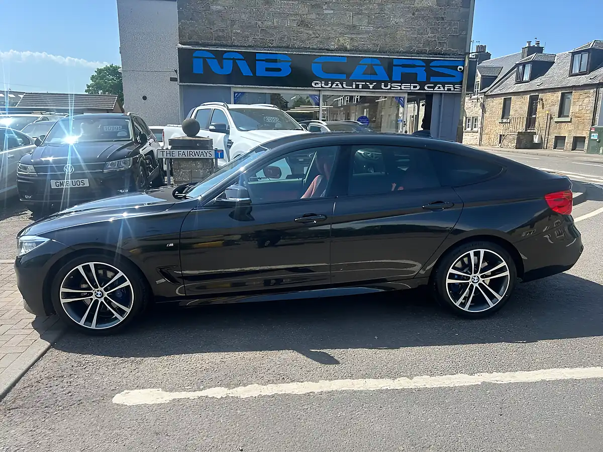 Used 2015 BMW 3 Series Gran Turismo M Sport GT Black - Front View