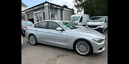 2015 BMW 3 Series 318d Luxury
