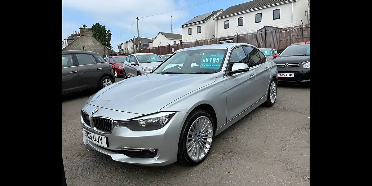 Used 2015 BMW 3 Series Luxury Silver - Interior and Exterior details 4