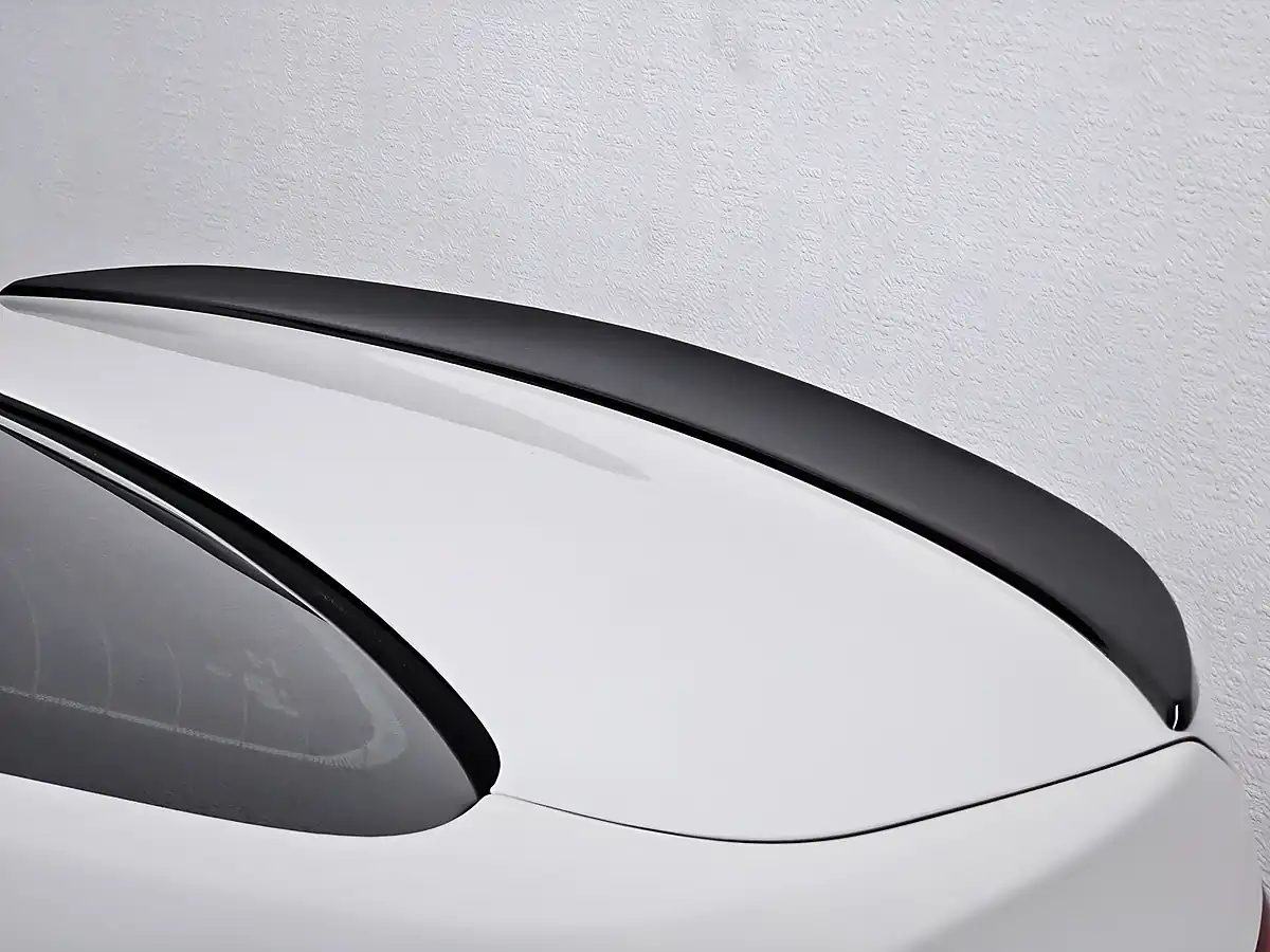 Used 2015 BMW 3 Series M Sport Alpine White - Interior and Exterior details 11
