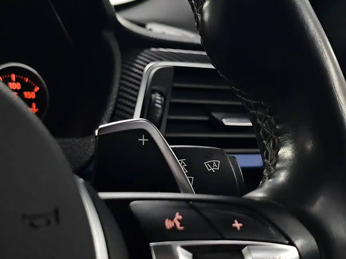 Used 2015 BMW 3 Series M Sport Alpine White - Interior and Exterior details 16