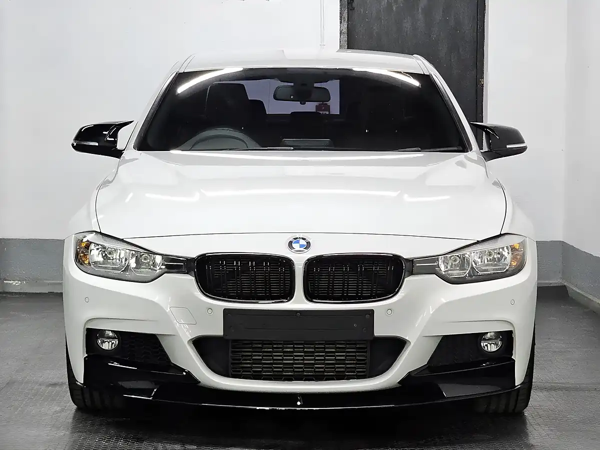 Used 2015 BMW 3 Series M Sport Alpine White - Interior and Exterior details 2