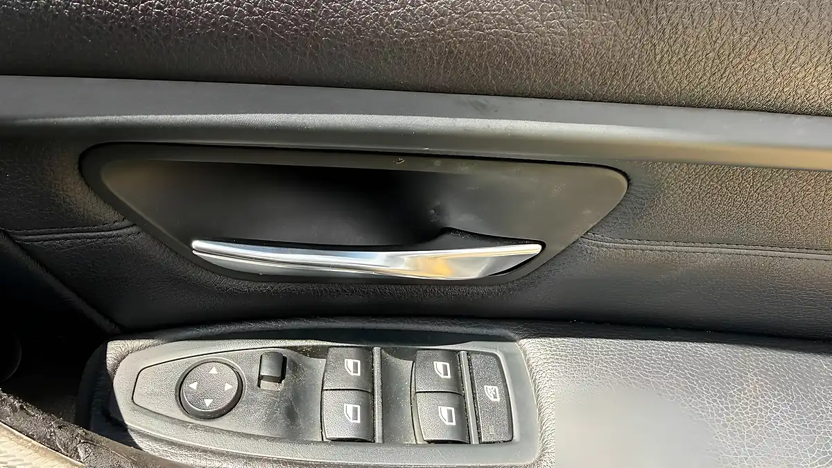 Used 2015 BMW 3 Series M Sport Black - Interior and Exterior details 15