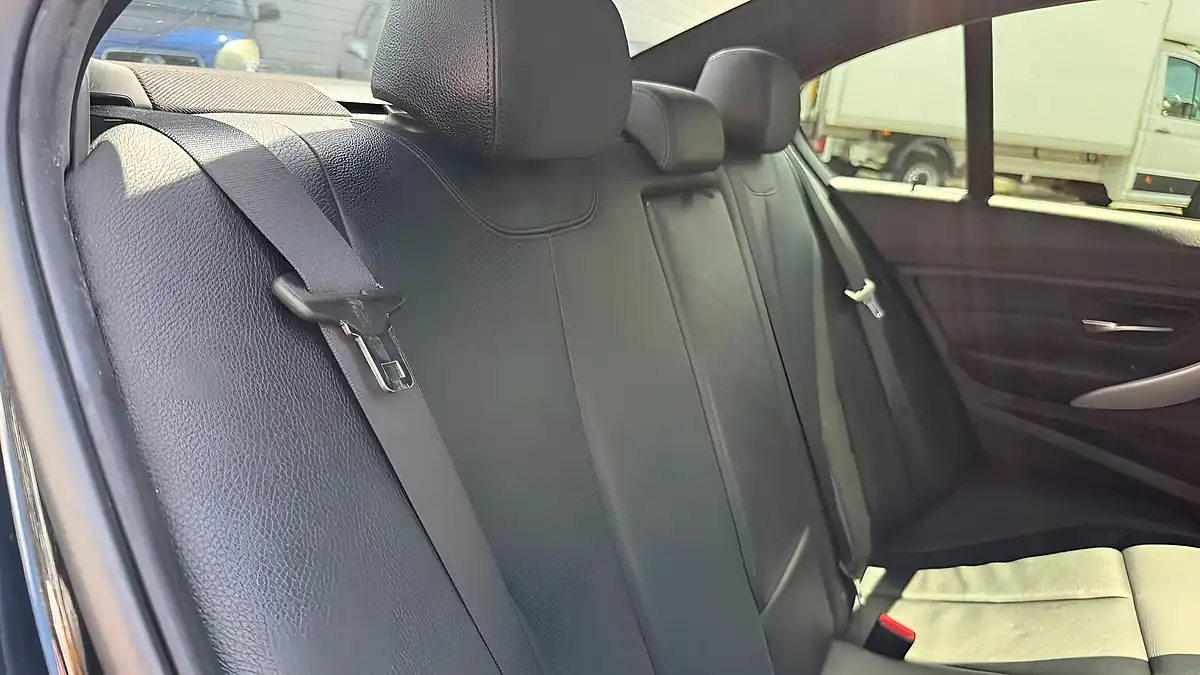 Used 2015 BMW 3 Series M Sport Black - Interior and Exterior details 17