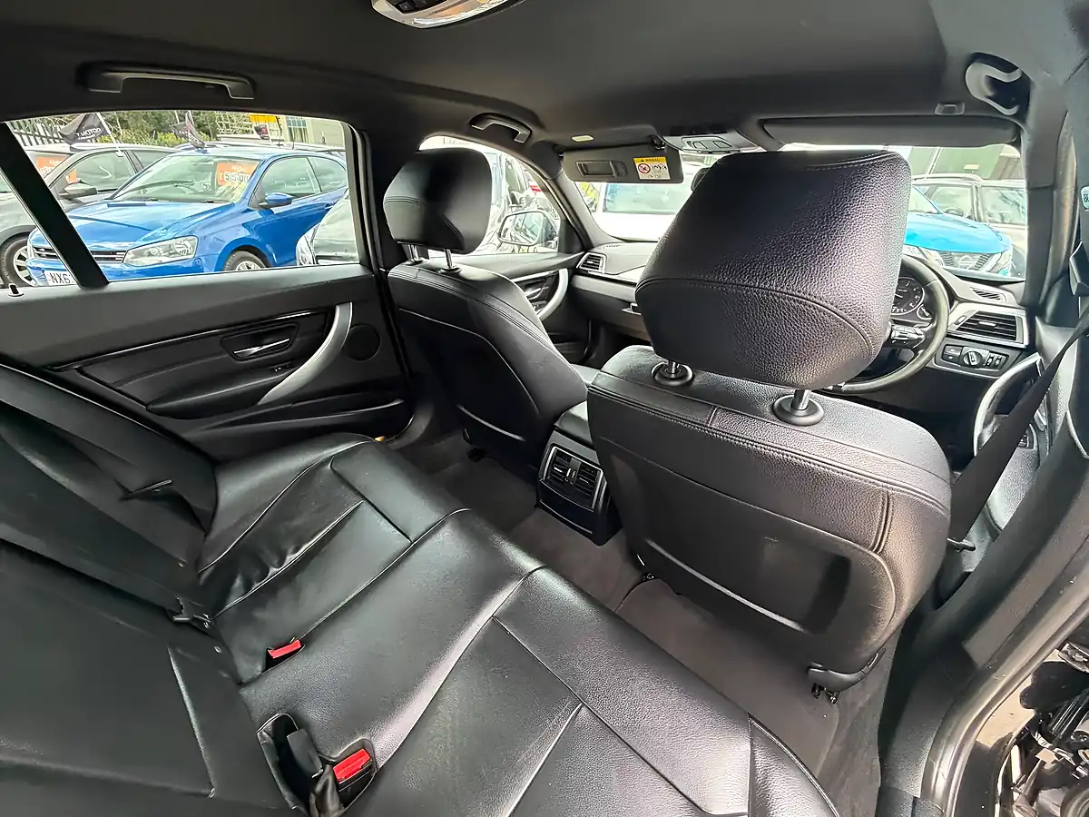 Used 2015 BMW 3 Series M Sport Black - Interior and Exterior details 14