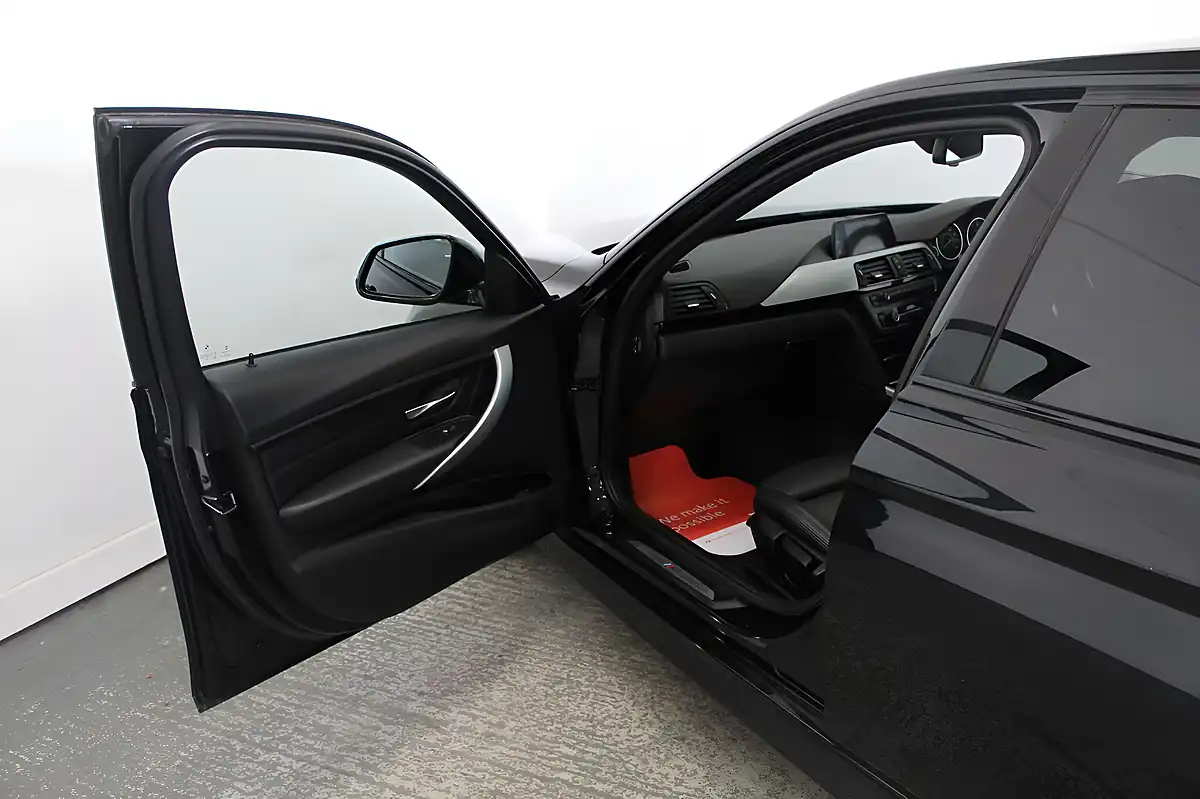 Used 2015 BMW 3 Series M Sport Black - Interior and Exterior details 12