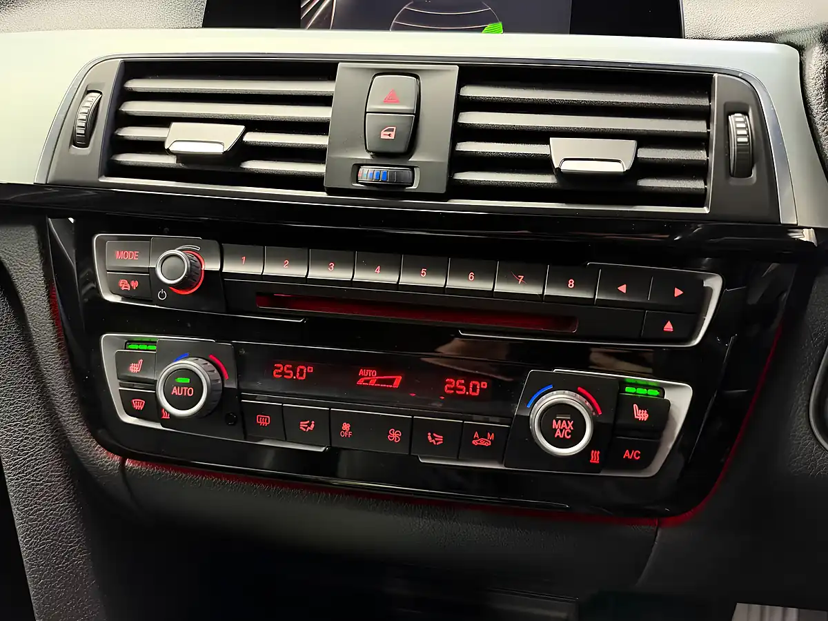 Used 2015 BMW 3 Series M Sport Black Sapphire - Interior and Exterior details 14