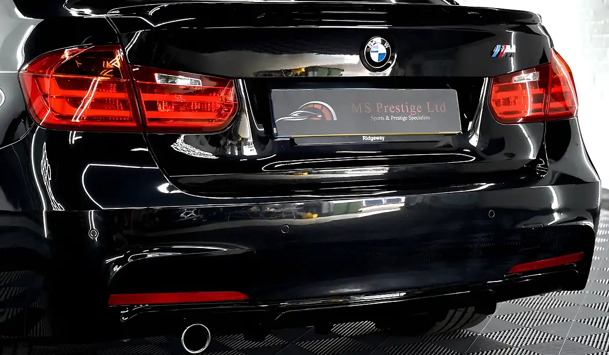 Used 2015 BMW 3 Series M Sport Black Sapphire Metallic - Interior and Exterior details 10