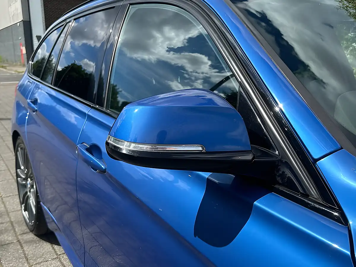 Used 2015 BMW 3 Series M Sport Blue - Interior and Exterior details 12