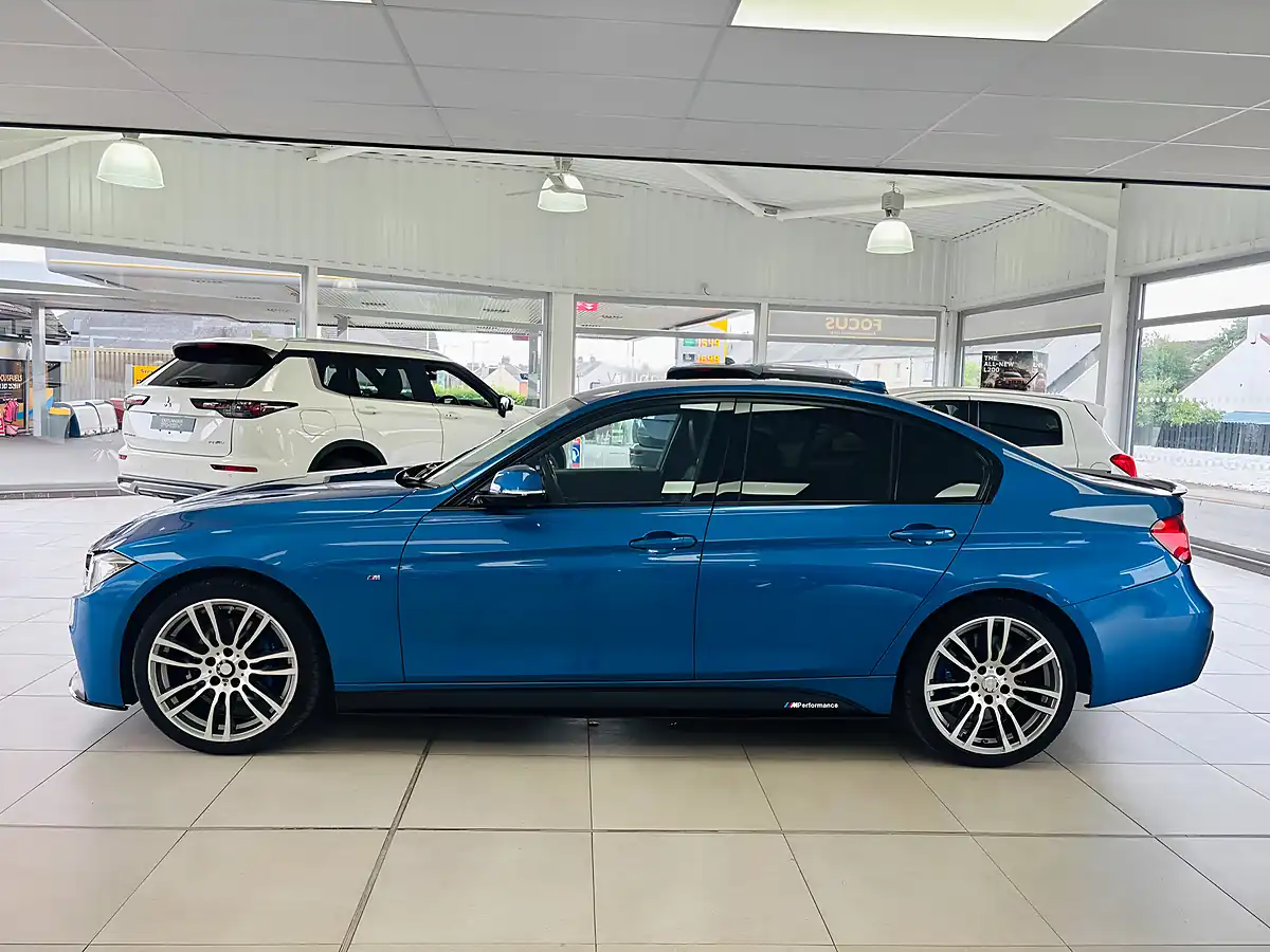 Used 2015 BMW 3 Series M Sport Blue - Interior and Exterior details 4