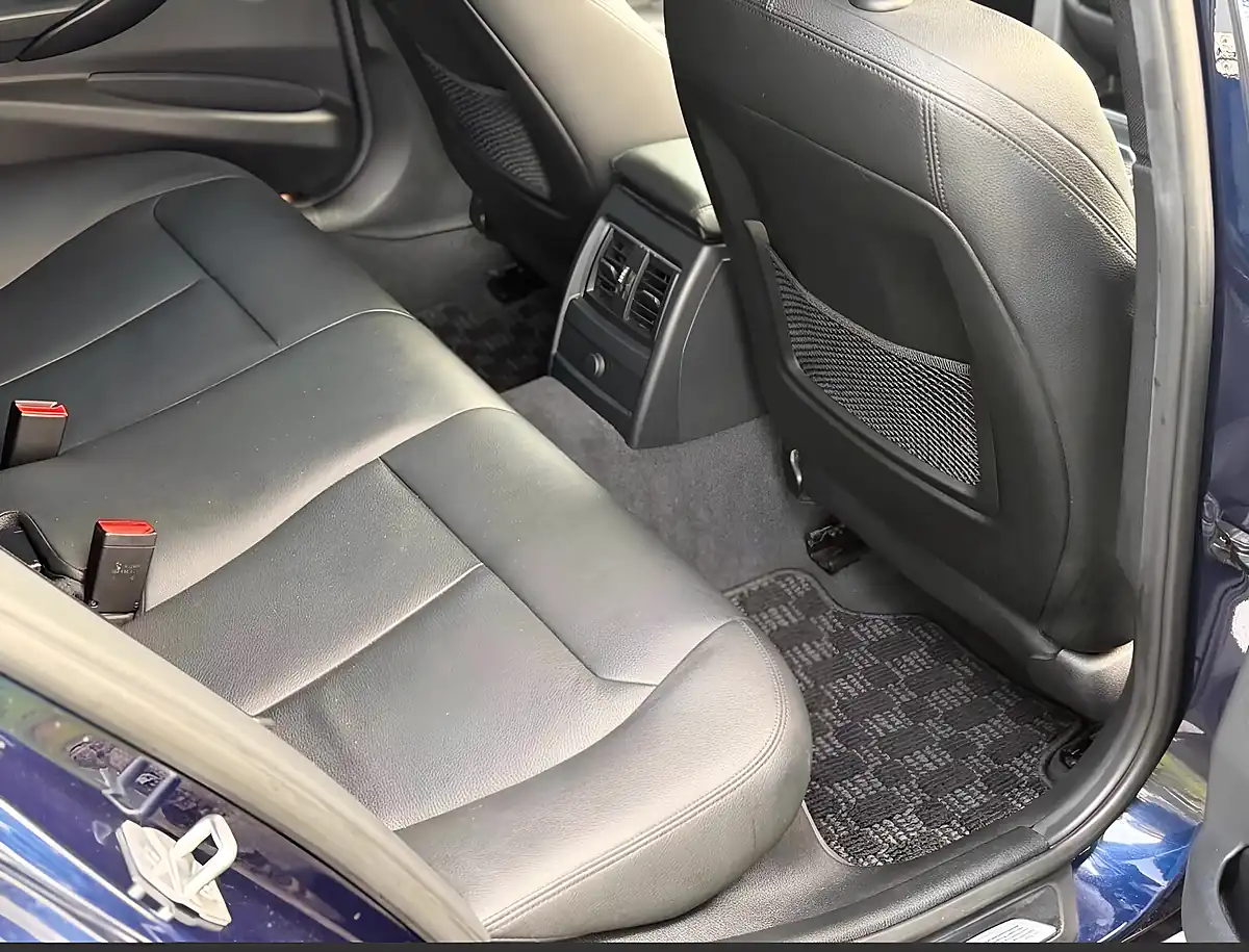 Used 2015 BMW 3 Series M Sport Blue - Interior and Exterior details 14