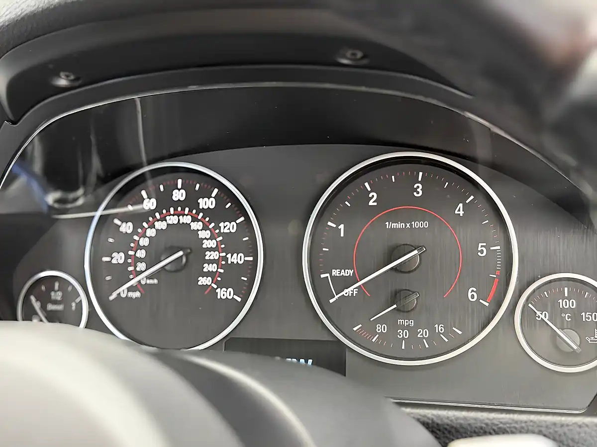 Used 2015 BMW 3 Series M Sport Blue - Interior and Exterior details 13