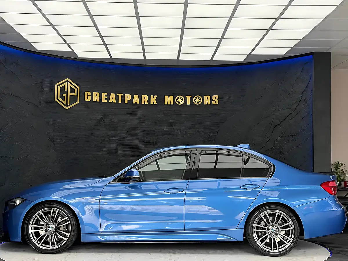 Used 2015 BMW 3 Series M Sport Blue - Interior and Exterior details 8