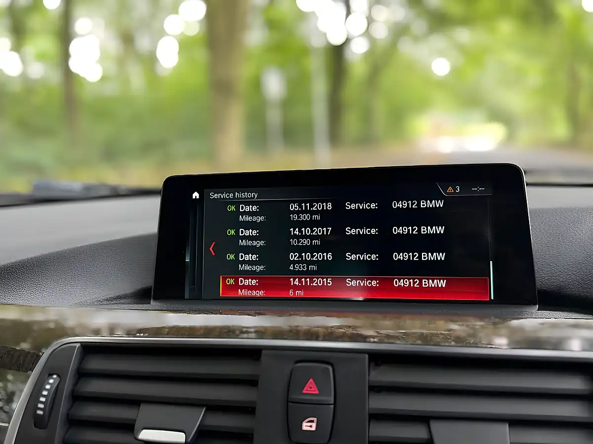 Used 2015 BMW 3 Series M Sport Grey - Interior and Exterior details 15