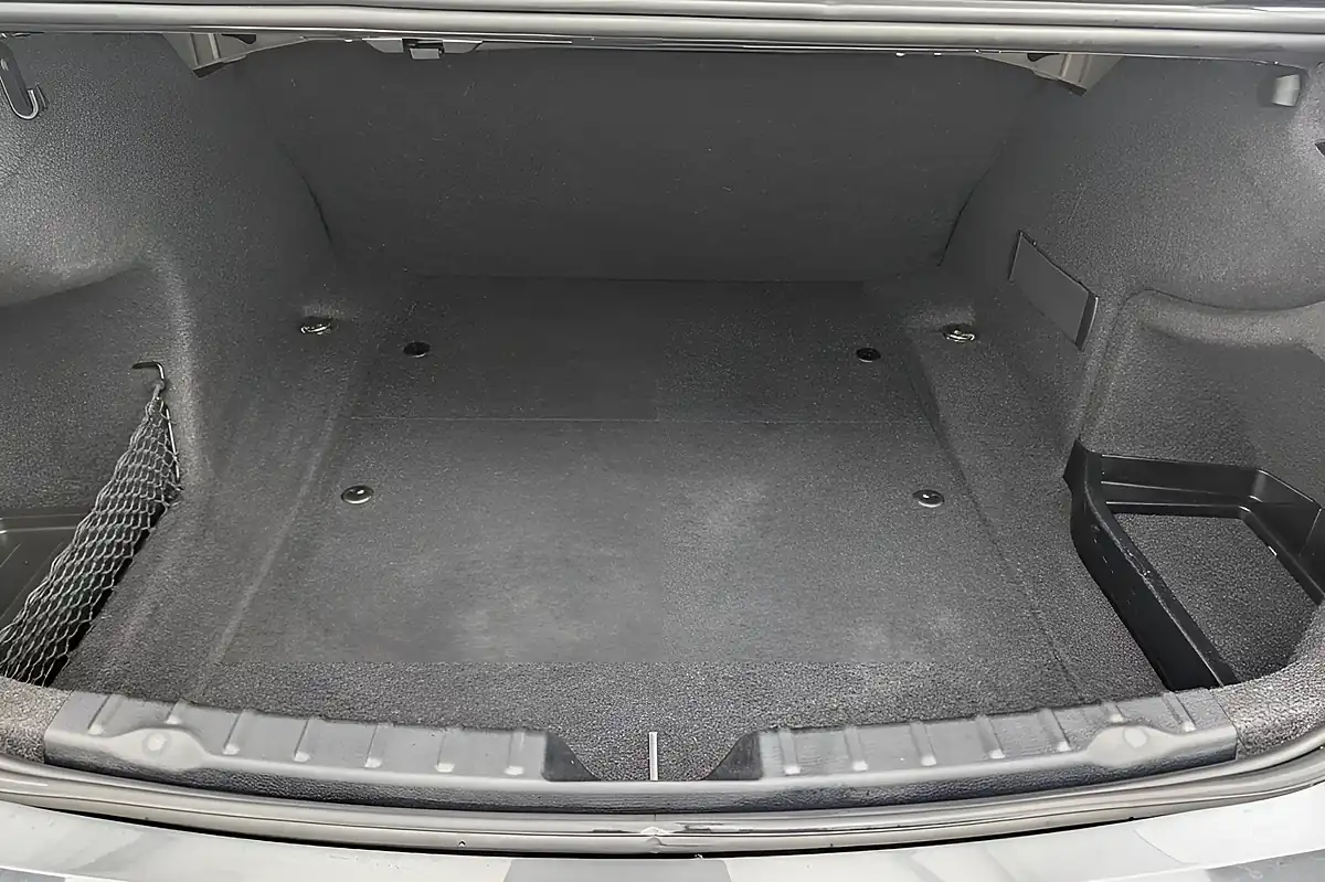 Used 2015 BMW 3 Series M Sport Mineral Grey - Interior and Exterior details 18