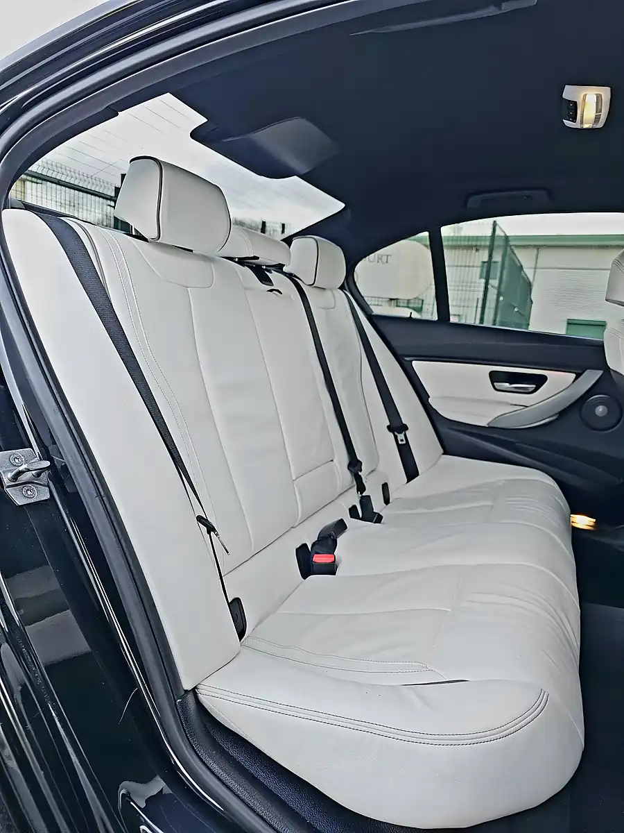 Used 2015 BMW 3 Series M Sport Plus Sapphire Black Metallic - Interior and Exterior details 13