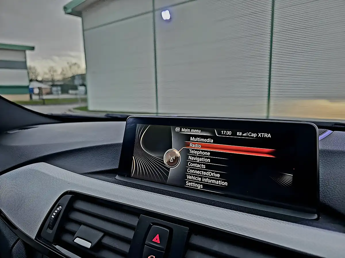 Used 2015 BMW 3 Series M Sport Plus Sapphire Black Metallic - Interior and Exterior details 15