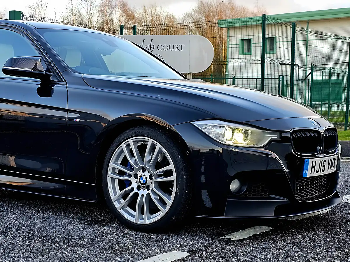 Used 2015 BMW 3 Series M Sport Plus Sapphire Black Metallic - Interior and Exterior details 19