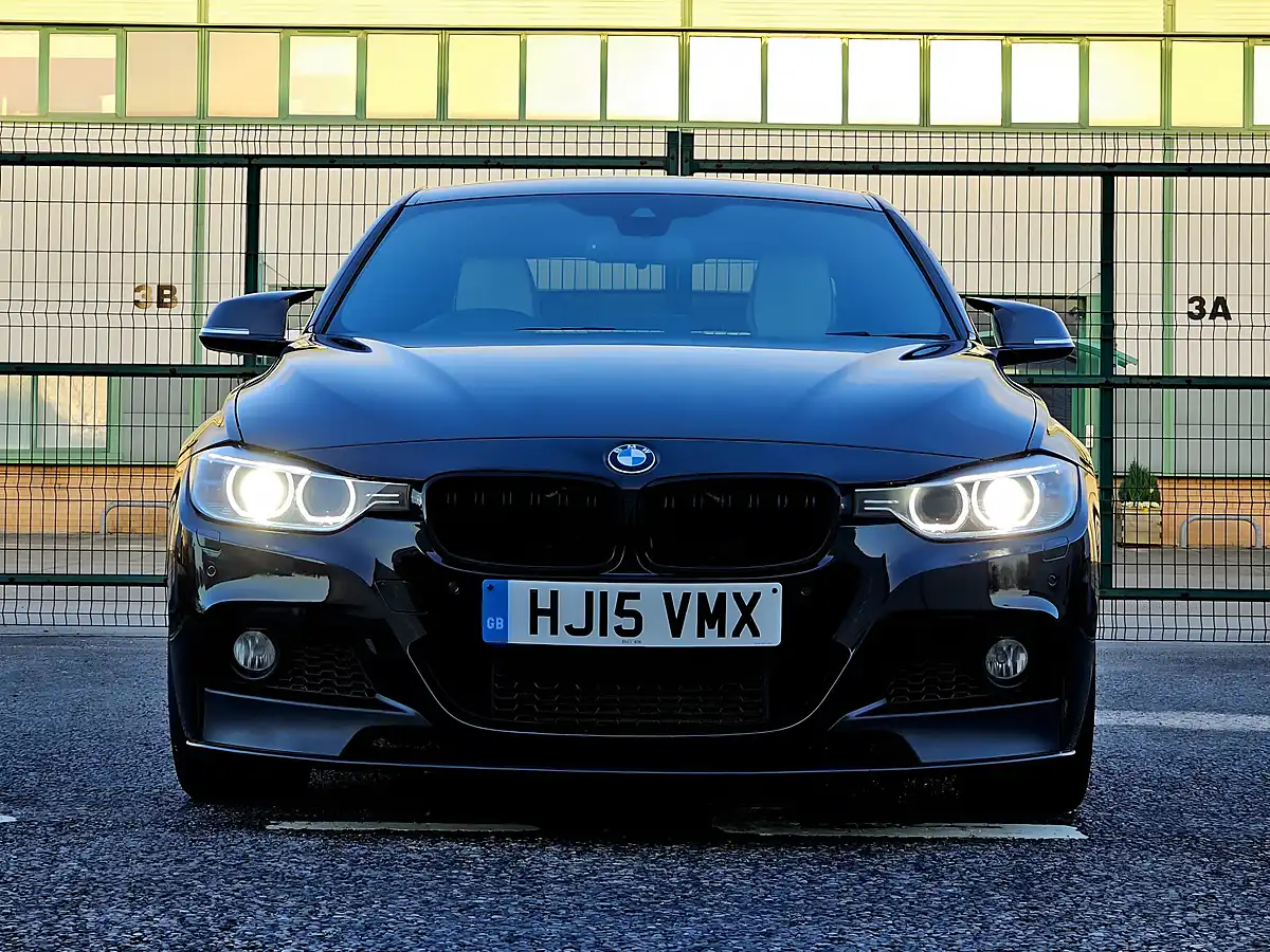 Used 2015 BMW 3 Series M Sport Plus Sapphire Black Metallic - Interior and Exterior details 4
