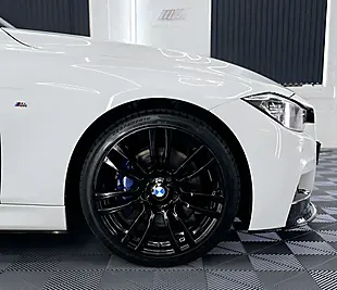 Used 2015 BMW 3 Series M Sport Touring Alpine White - Interior and Exterior details 16