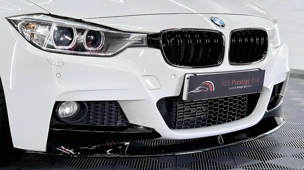 Used 2015 BMW 3 Series M Sport Touring Alpine White - Interior and Exterior details 5