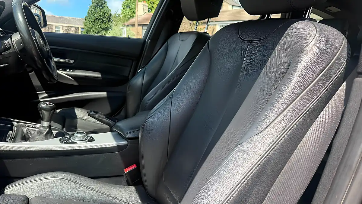 Used 2015 BMW 3 Series M Sport Touring Black - Interior and Exterior details 17