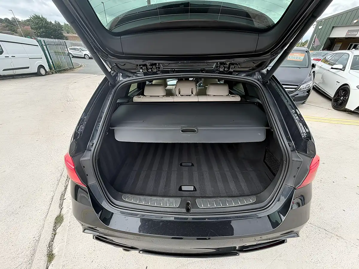 Used 2015 BMW 3 Series M Sport Touring Black - Interior and Exterior details 18