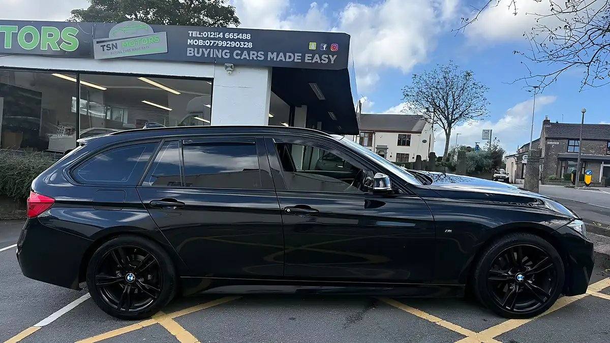 Used 2015 BMW 3 Series M Sport Touring Black - Interior and Exterior details 14