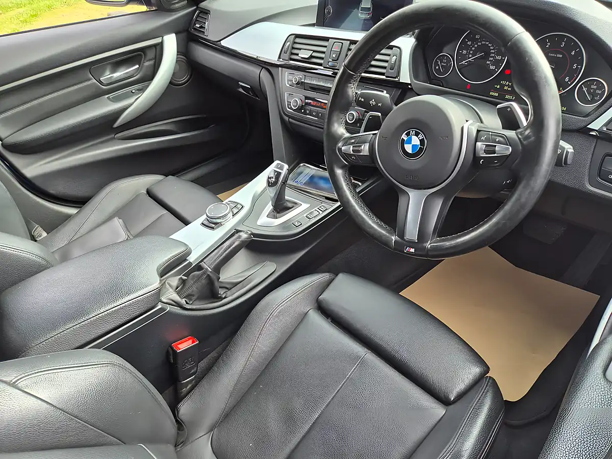 Used 2015 BMW 3 Series M Sport Touring Blue - Interior and Exterior details 8