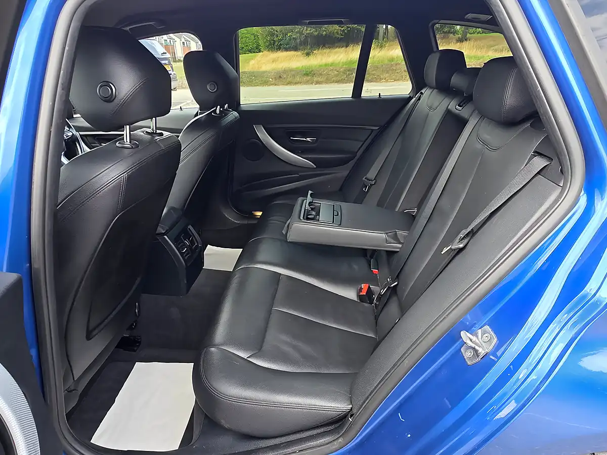Used 2015 BMW 3 Series M Sport Touring Blue - Interior and Exterior details 10