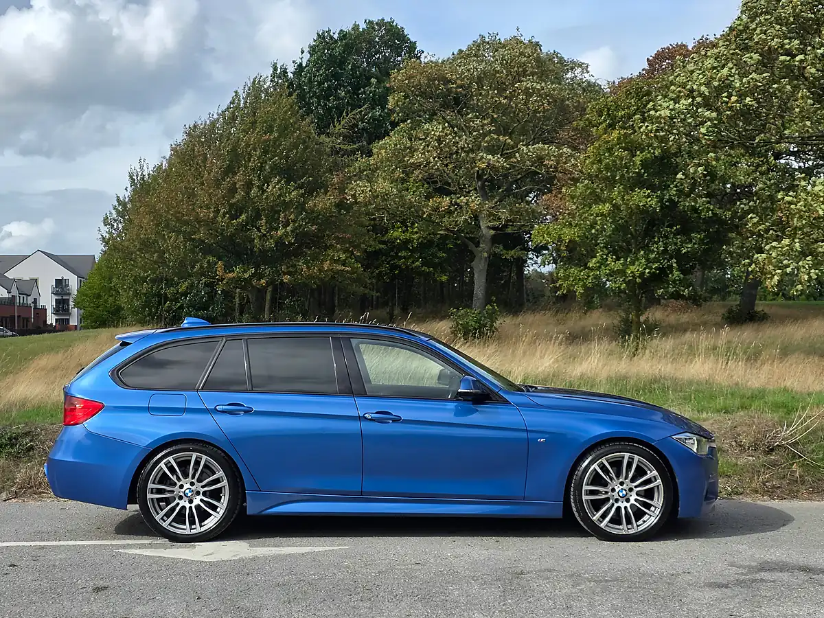 Used 2015 BMW 3 Series M Sport Touring Blue - Interior and Exterior details 8