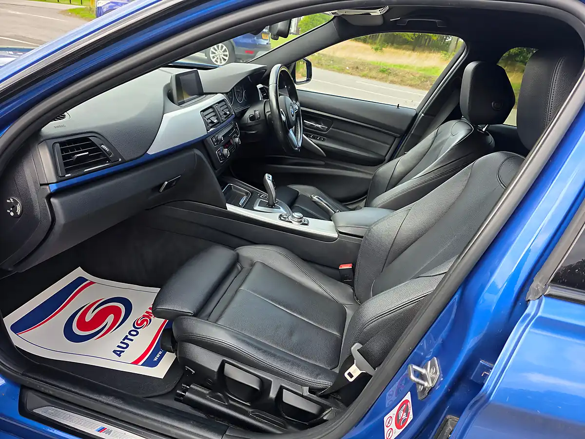Used 2015 BMW 3 Series M Sport Touring Blue - Interior and Exterior details 9