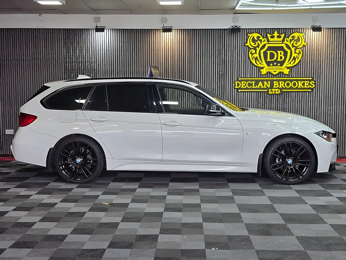 Used 2015 BMW 3 Series M Sport White - Interior and Exterior details 2