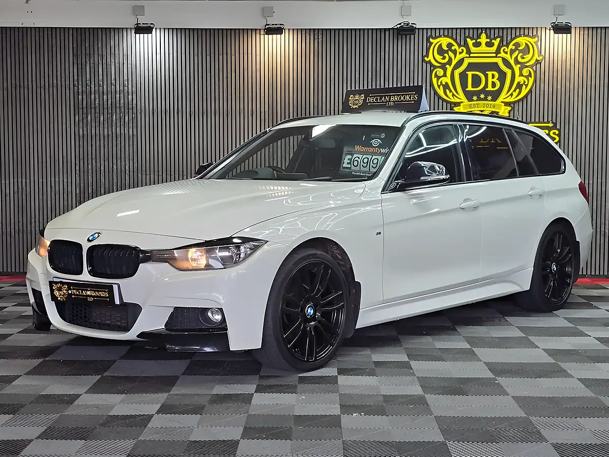 Used 2015 BMW 3 Series M Sport White - Interior and Exterior details 7