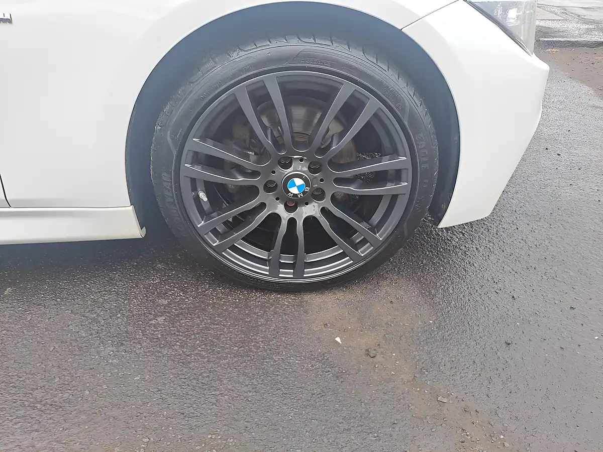 Used 2015 BMW 3 Series M Sport White - Interior and Exterior details 19