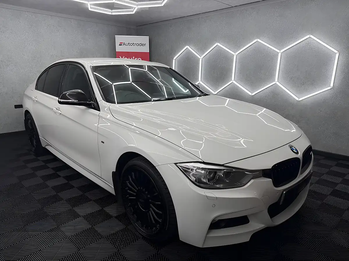 Used 2015 BMW 3 Series M Sport White - Interior and Exterior details 4