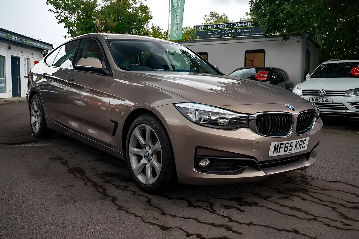 Used 2015 BMW 3 Series Se Gran Turismo Kalahari Beige - Interior and Exterior details 10
