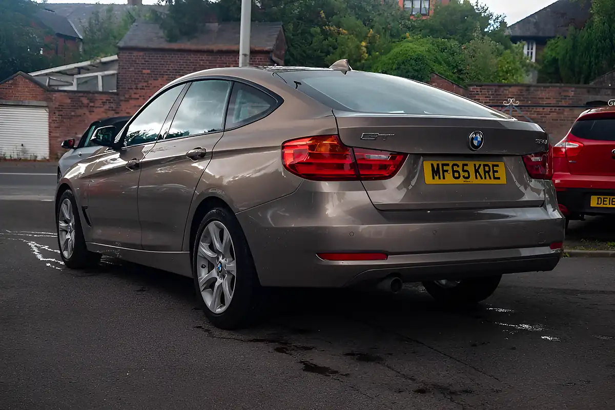 Used 2015 BMW 3 Series Se Gran Turismo Kalahari Beige - Interior and Exterior details 6