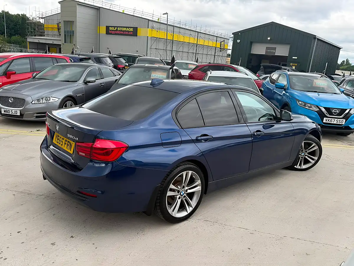 Used 2015 BMW 3 Series Sport Blue - Interior and Exterior details 10