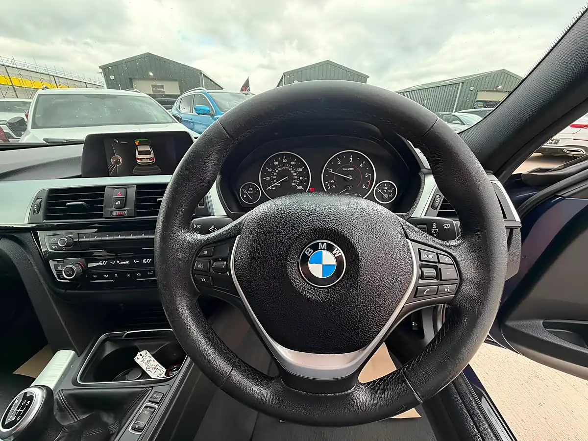 Used 2015 BMW 3 Series Sport Blue - Interior and Exterior details 18