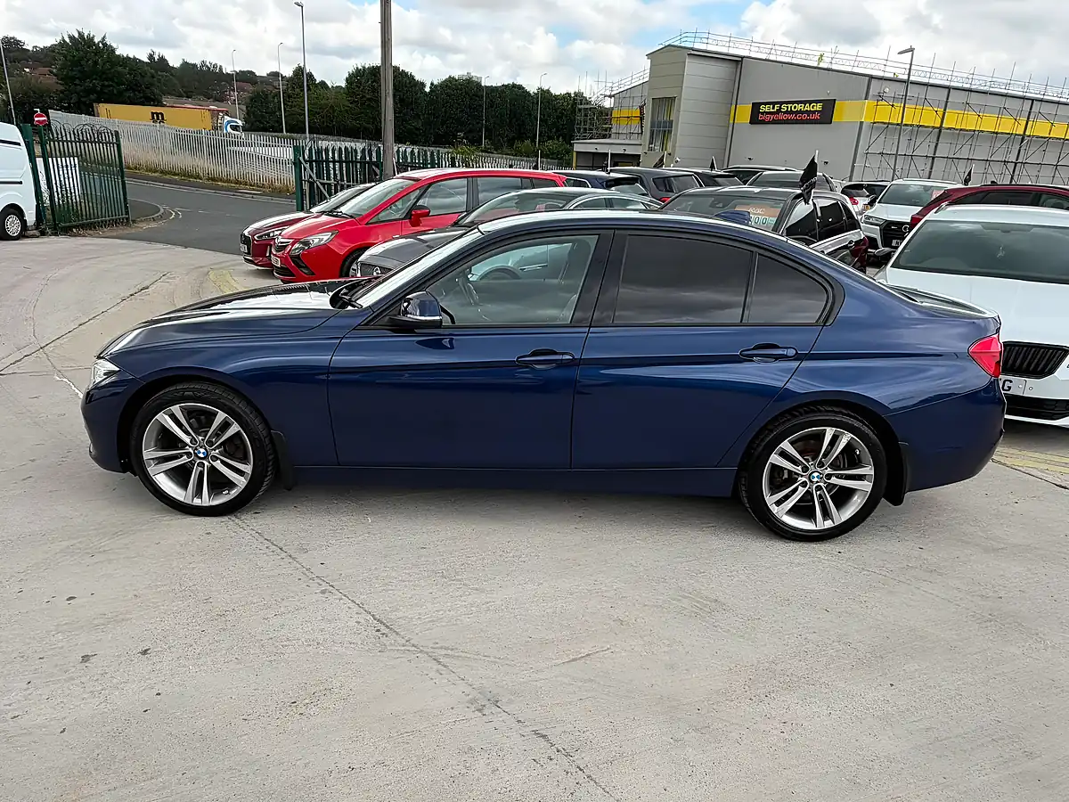 Used 2015 BMW 3 Series Sport Blue - Interior and Exterior details 8