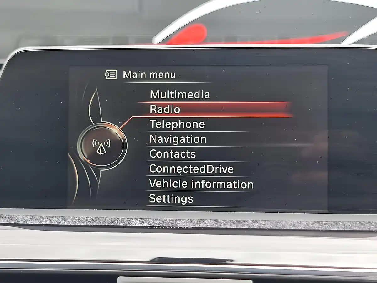 Used 2015 BMW 3 Series Sport Touring Black - Interior and Exterior details 19