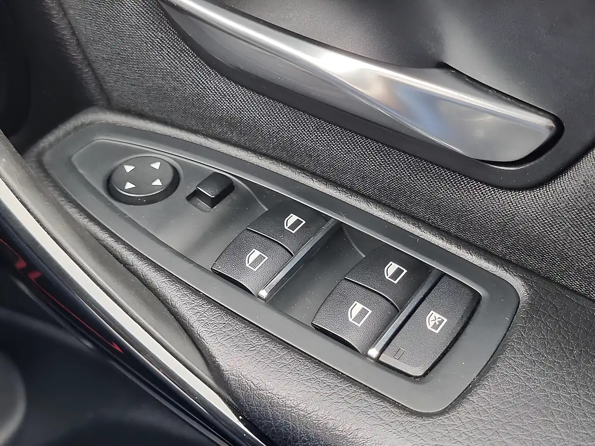 Used 2015 BMW 3 Series Sport Touring Black - Interior and Exterior details 20