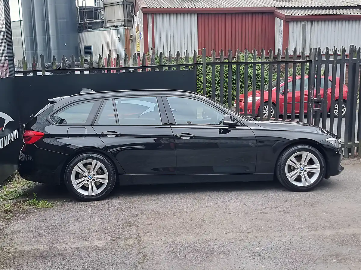 Used 2015 BMW 3 Series Sport Touring Black - Interior and Exterior details 5