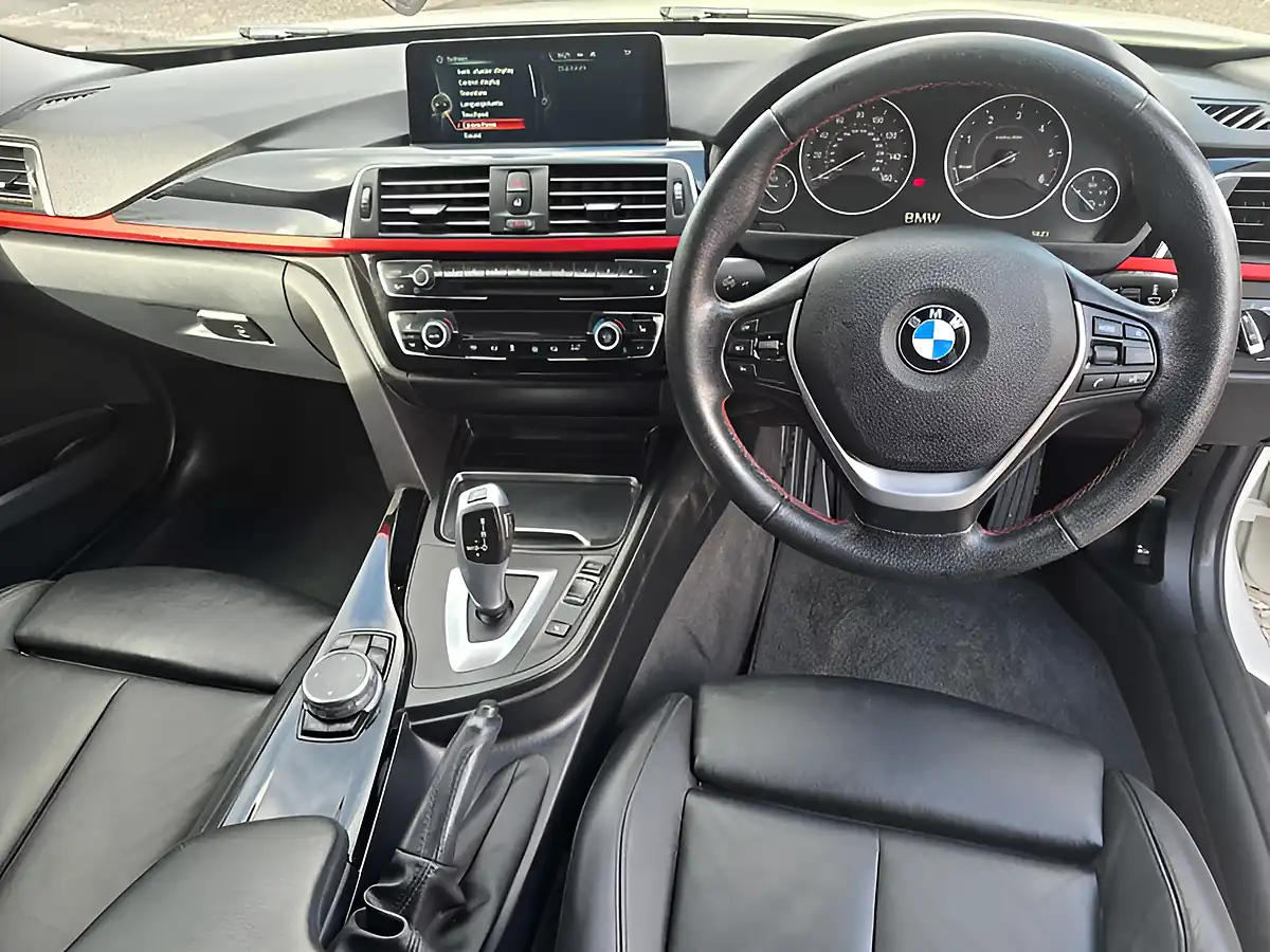 Used 2015 BMW 3 Series Sport White - Interior and Exterior details 14