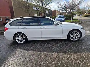 Used 2015 BMW 3 Series Sport White - Interior and Exterior details 4