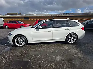 Used 2015 BMW 3 Series Sport White - Interior and Exterior details 5