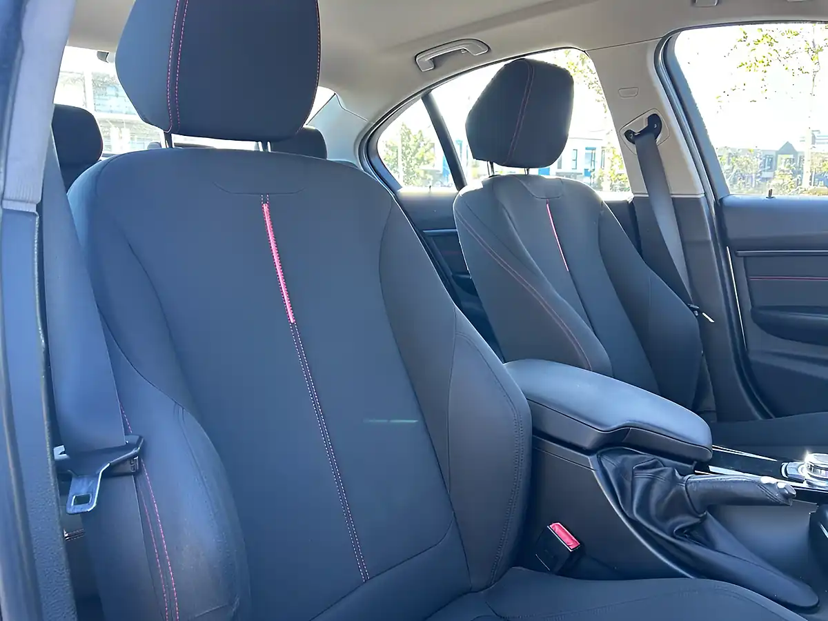 Used 2015 BMW 3 Series Sport White - Interior and Exterior details 13